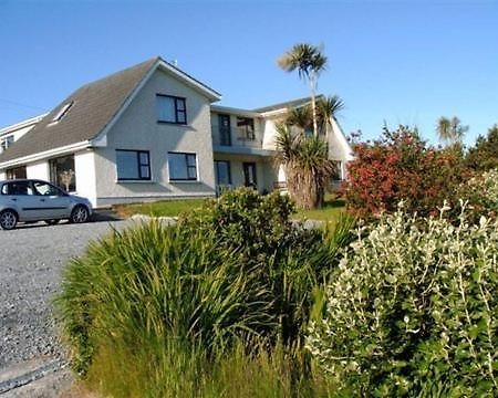 Decourcey'S Hazelbrook Farmhouse B&B Cleggan Eksteriør bilde